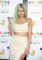 Kylie+Jenner+Sugar+Factory+American+Brasserie+wqSoVCxgR7xx.jpg