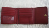 red wallet122.jpg