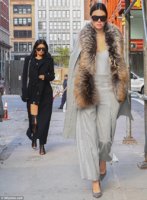 2D9963CF00000578-3281413-That_s_one_way_to_get_noticed_Kylie_and_Kendall_Jenner_knew_how_-a-18_1.jpg