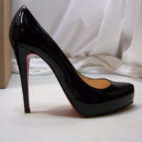 Louboutin heels 02.jpg
