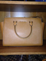 ImageUploadedByPurseForum1445980949.642372.jpg