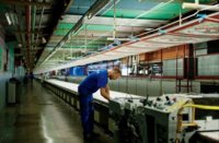 hermes-silk-printing-table-150-m-lyon-factory-france.jpg