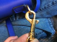 Celine-ShoulderstrapClip4.JPG