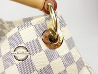 ImageUploadedByPurseForum1446914552.521193.jpg