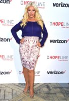 2E6417C300000578-3316449-Christina_helped_raise_awareness_about_the_program_which_helps_v-m-59_1.jpg