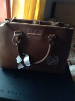 ImageUploadedByPurseForum1448064074.870107.jpg