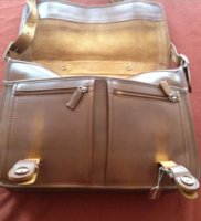 briefcase_chamberlain020102-nov2015-b.jpg