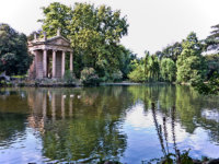 Villa Borghese folly.jpg