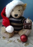 Bear with Italian handbag(1).jpg