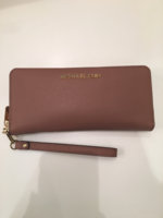 ImageUploadedByPurseForum1449863005.777763.jpg