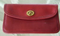 7171_Turnlock Case-red-lg-d.jpg