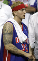 ap_eminem_080121_ssv.jpg