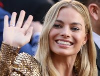 Margot+Robbie+88th+Annual+Academy+Awards+Arrivals+oRXYc84AjPbx.jpg