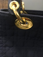 MQ.LADYDIORBAG04.jpg