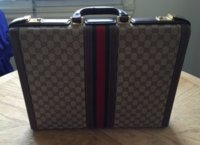 briefcase1.jpg