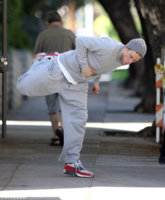 Charlie-Hunnam-Out-LA-March-1-2016 3.jpg