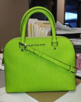 Michael Kors Medium Dome Cindy.jpg