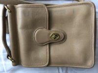Coach Willis Murphy Crossbody Lt Tan 9930 Front.jpg