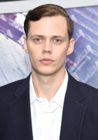 Bill+Skarsgard+Allegiant+New+York+Premiere+E6SJ17oZ7lAl.jpg