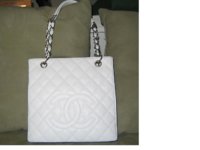 chaneltote.JPG