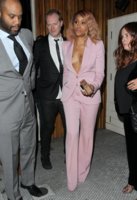 Celebrities+Enjoy+Night+Out+Nice+Guy+VH2_LSikCvQx.jpg