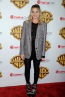 margot-robbie-at-warner-bros.-presentation-at-cinemacon-2016-in-las-vegas-04-12-2016_4.jpg