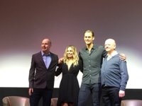 Alex-Anna6johnson-twitter.jpg