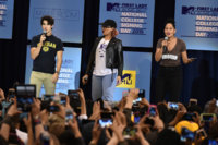 Tracee+Ellis+Ross+3rd+Annual+College+Signing+EHH2M4dNOYex.jpg