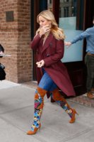 Kate-Hudson_-Leaving-her-hotel-in-nyc..jpg