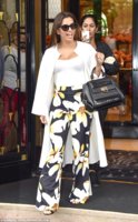 Eva Longoria proved that she's just as fashionable when it comes to her day-to-day look when she.jpg