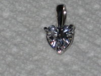 heartpendant1.jpg