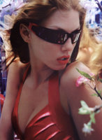 Dior Bandage sunglasses.jpg