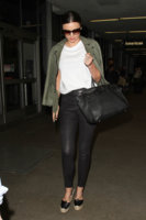 Miranda+Kerr+is+seen+at+LAX+7wVIKqbLOd3x.jpg