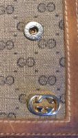 outside logo and bottom snap.PNG