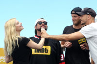 Gustaf+Skarsgard+IMDb+Yacht+San+Diego+Comic+15l1UanLGy3l.jpg