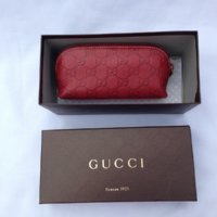 Gucci-01a.jpg