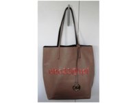 Watermarked Izzy Tote.jpg