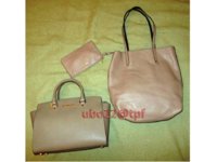 Watermarked Dark Dune Selma vs Izzy Tote.jpg