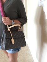 Louis Vuitton Cluny BB Review + Whats In My Bag 