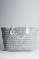 lulu-mm-white-white-canvas.jpg lulu-mm-white-white-canvas.jpg