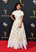 Yara+Shahidi+68th+Annual+Primetime+Emmy+Awards+H0ZjavX91JFx.jpg