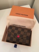 Noticed this loose/unravelled thread along the stitching on Victorine  Wallet, normal wear or should I take it in store? : r/Louisvuitton