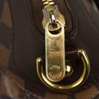 louis-vuitton-trevi-zip.jpg