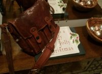 campomaggi & holidays_resized.jpg