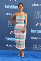 Tracee+Ellis+Ross+22nd+Annual+Critics+Choice+ZyaxHiu5m9Rx.jpg