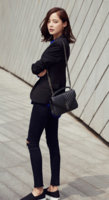 How-Celebrities-Carry-The-Saint-Laurent-Classic-Monogram-Bags-11.jpg How-Celebrities-Carry-The-Saint-Laurent-Classic-Monogram-Bags-11.jpg