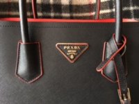 prada 2.jpg