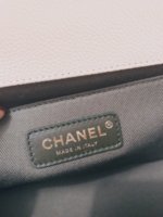 chanel8.jpg