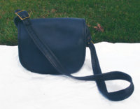 small pouch pre creed navy011.jpg