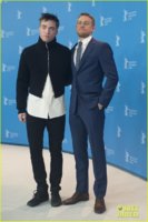 charlie-hunnam-robert-pattinson-sienna-miller-berlin-23.jpg